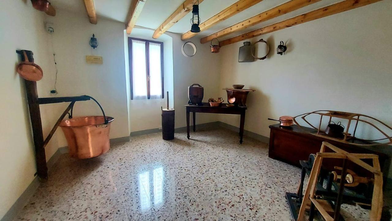 La Ca' Dei Comari - Locanda Da Tullio Capovalle エクステリア 写真