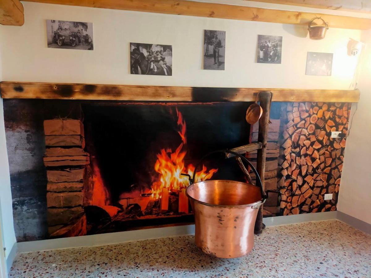 La Ca' Dei Comari - Locanda Da Tullio Capovalle エクステリア 写真